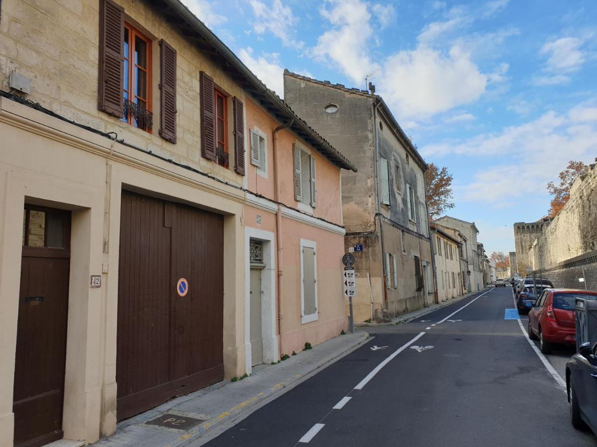 Le Logis De La Tour Διαμέρισμα Αβινιόν Εξωτερικό φωτογραφία